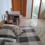 In 34905 Apartment Pirovac