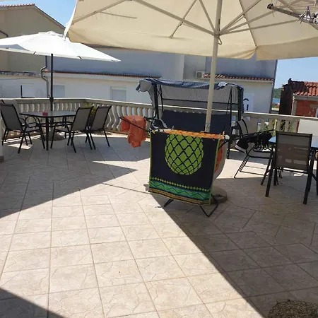 Apartman In 34905 Pirovac