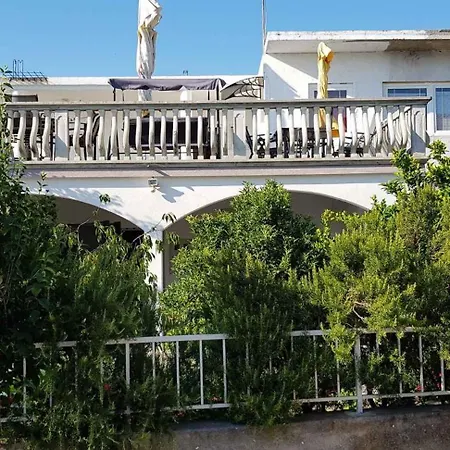 In 34905 * פירובאץ