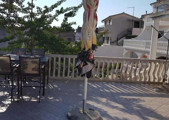 شقة In 34905 بيروفاتش